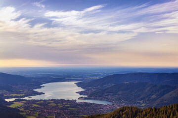 Fototapeta na wymiar Majestic Lakes - Tegernsee