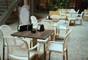 tables and chairs dining restarutant