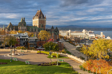 Fototapeta premium Quebec City Old Town street view in autumn sunset time.