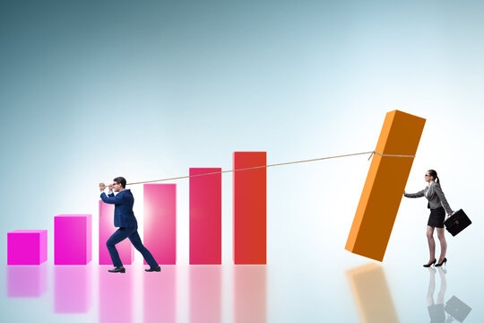 Economic growth concept with business people