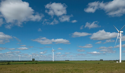 Vista panor&aacute;mica del parque e&oacute;lico Artilleros. Tarariras, Uruguay