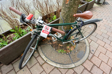 違法駐輪禁止の警告