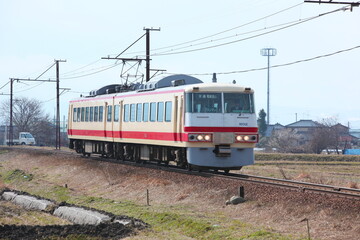 Fototapeta na wymiar 富山地方鉄道ロマンスカー 
