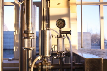 pressure measuring device in production