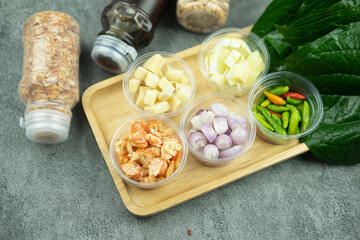 Thai appetizer called Miang Kham. A royal leaf wrap appetizer