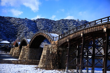 雪の錦帯橋