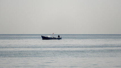 boat in the sea, a fishing boat wallpaper, fishing in the sea