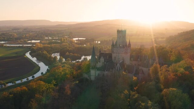 Luftaufnahme, Deutschland Schloss Moritzburg Pattensen im Sonnenuntergang