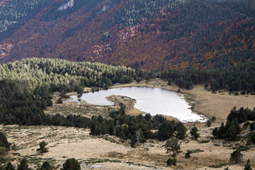 L'estany del clot et le mont Coronat à Nohèdes