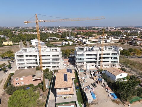 Edificio bloque de pisos construcci&oacute;n