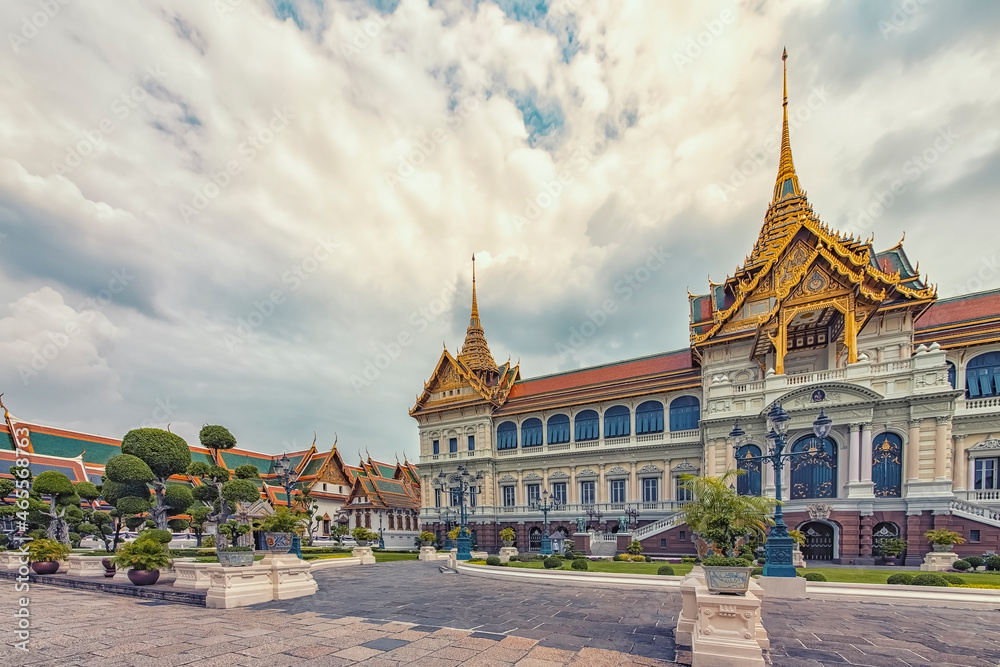 Canvas Prints grand palace in bangkok city, thailand