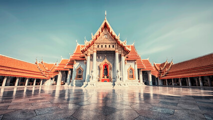Fototapeta na wymiar Marble temple in Bangkok city