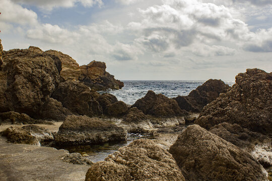 Rocks at Ghar Lapsi, Malta