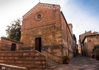 Italia,Toscana, Siena, il paese di Colle val d'Elsa. Chiesa di Santa Maria in Canonica.