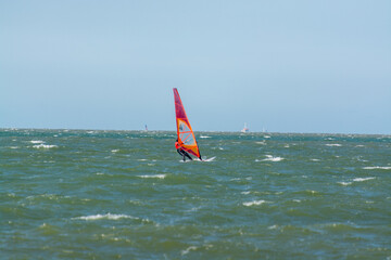 Extreem watersport in cold water of North Sea