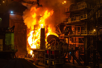 Metal-smelting process in metallurgical industrial production