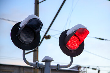 symophore showing a red signal