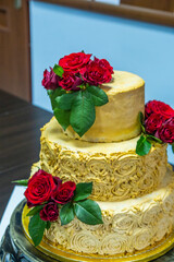 piękny kolorowy tort ślub wesele para młoda