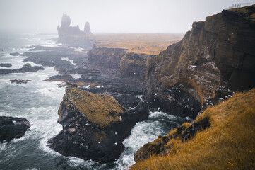 Westfjorde Island im Nebel an der K&uuml;ste