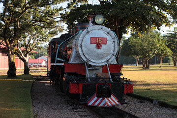 old locomotive 18 Porto Velho rondônia rio madeira estrada de ferro madeira Mamore 
