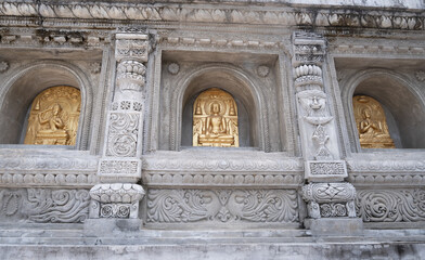 Fototapeta na wymiar Mahabodhi temple, bodh gaya, India. Buddha attained enlightenment here. , thailand 