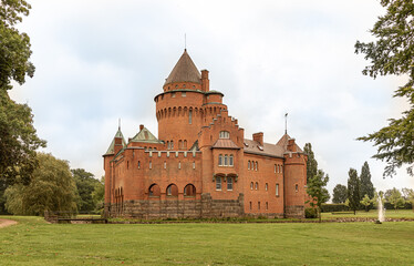 Hjularod is a red romantic fairy tale castle