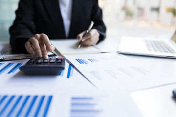 Business Accounting and Investment Analysis