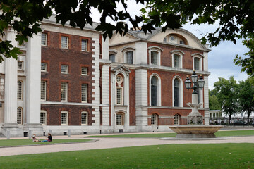 Fototapeta premium view of London city, monuments, parks and buildings