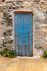 Cottage for fishermen or warehouse for fishermen's equipement.