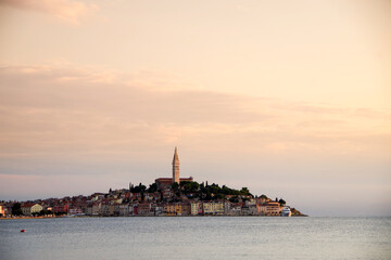 Fototapeta premium Sonnenuntergang über Rovinj