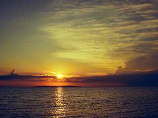 Obraz premium Sunset at sea.