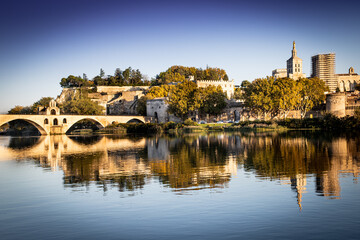 Fototapeta na wymiar Palais des papes - Avignon - France - Pont d'Avignon