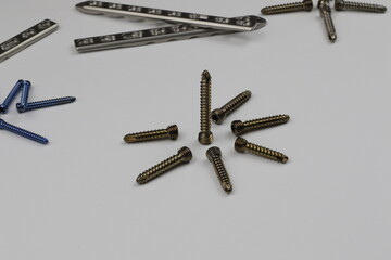 Surgical plates for osteosynthesis in case of bone fractures