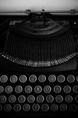Máquina de escrever antiga - 465842135