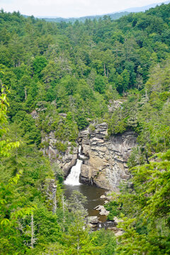 Linville Falls in North Carolina on the Blue Ridge Parkway. Spectacular three-tiered waterfall plunging into Linville Gorge, the &ldquo;Grand Canyon of the Southern Appalachians.&rdquo;