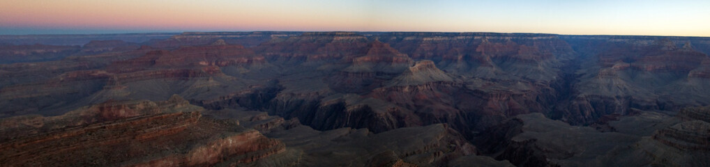 Fototapeta na wymiar panoramic view of Grand Canyon national park 