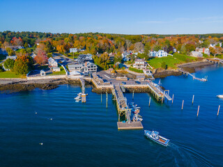 Pepperrell Cove on Piscataqua River at Portsmouth Harbor in Kittery Point, town of Kittery, Maine...