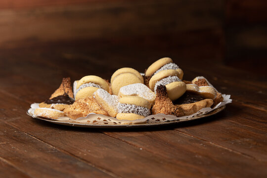 merienda alfajores de maicena coquitos cookies