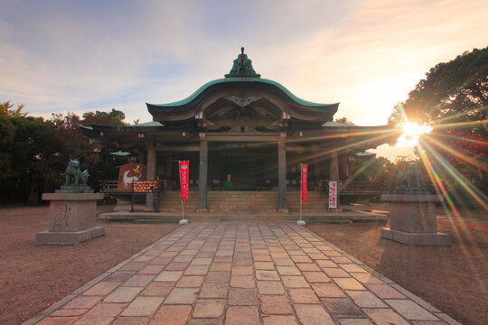 豊國神社と朝日の木もれ日, 日本,大阪府,大阪市