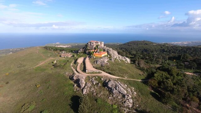 The Sanctuary of Peninha and house peregrins from Cascais.