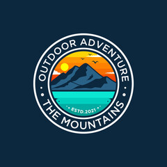 Mountain adventure logo Premium Vector