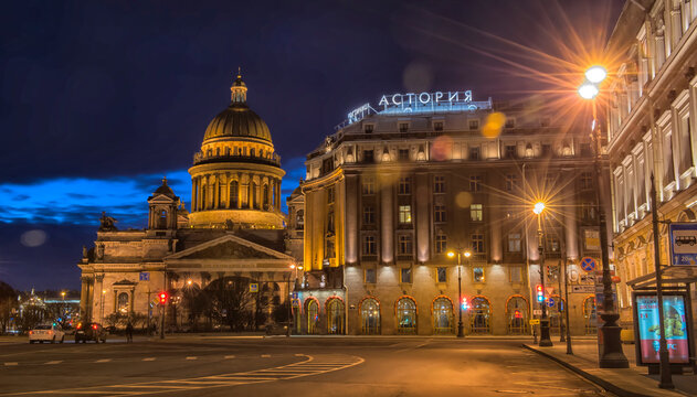 Astoria Hotel and St. Isaac's Cathedral, night photo