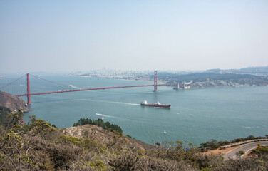 Fototapeta na wymiar Classic view of the Golden Gate Bridge, San Francisco, California, U. S. A.