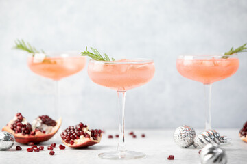 Winter holidays festive alcohol drink concept - obrazy, fototapety, plakaty
