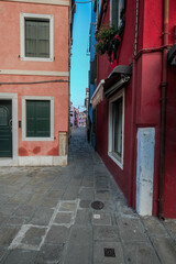Fototapeta na wymiar View of the houses of Burano, each one a different color