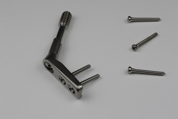 Surgical plates for osteosynthesis in case of hip fractures