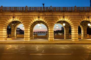 Obraz premium Bercy bridge, Paris, France