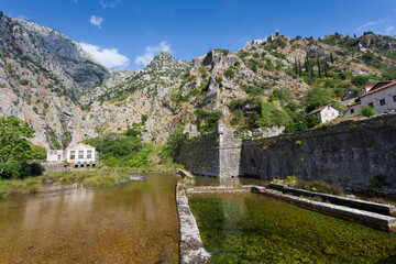 Fototapeta na wymiar Walls of Kotor, Montenegro
