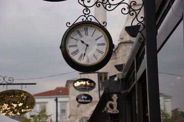 Fototapeta na wymiar Clock in the city. Time flies. 