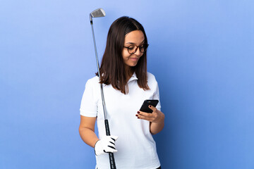 Young golfer woman over isolated colorful background thinking and sending a message